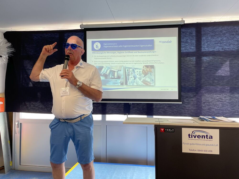 Peter Tischhauser ist gut gelaunt, u.a. wegen der gelungenen Geschäftsübergabe an die zweite Generation.